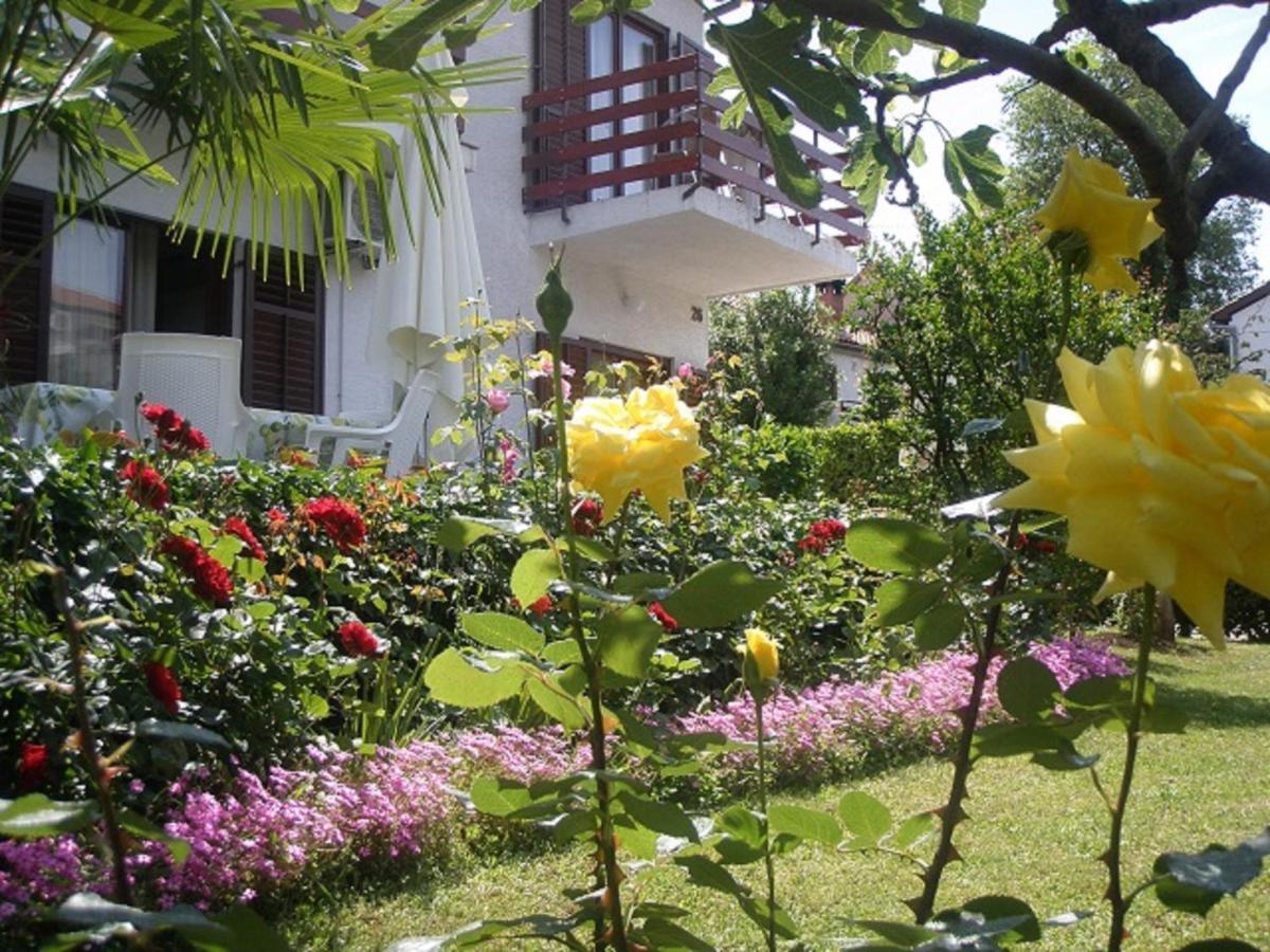 Apartments Barbara โปเรช ภายนอก รูปภาพ